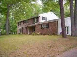 7701 Chestnut Ln, Bowie, MD 20715