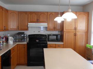 3910 Bradwater St, Fairfax, VA 22031