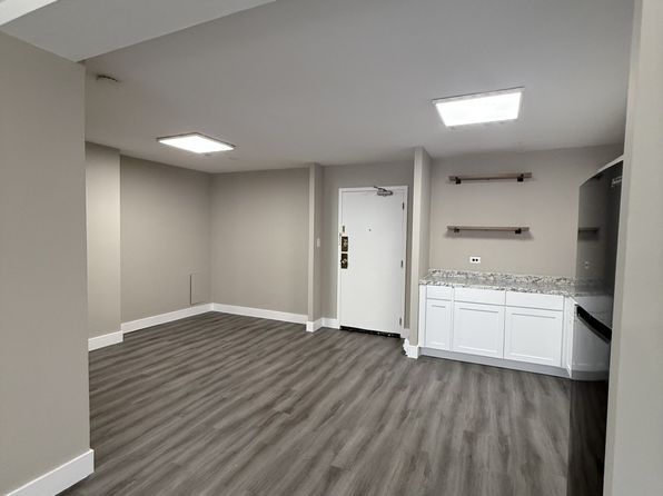 1114 Riverside Ave #3E