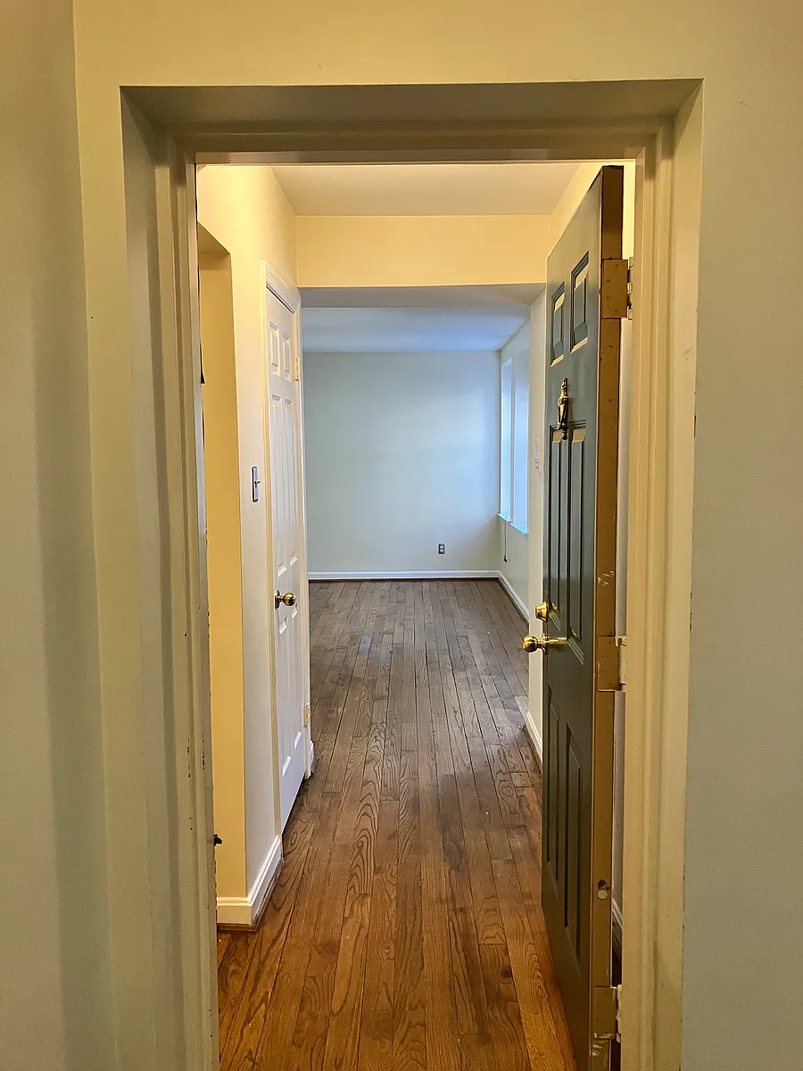 Photo 2 of 28 - 3800 39th St NW #C129 - Washington, DC Entrance - 3800 39th St NW #C129