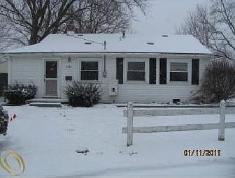 1st image of 2818 Batavia Ct