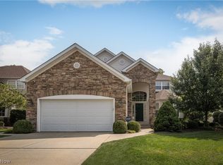 285 Burwick Rd, Highland Heights, OH 44143