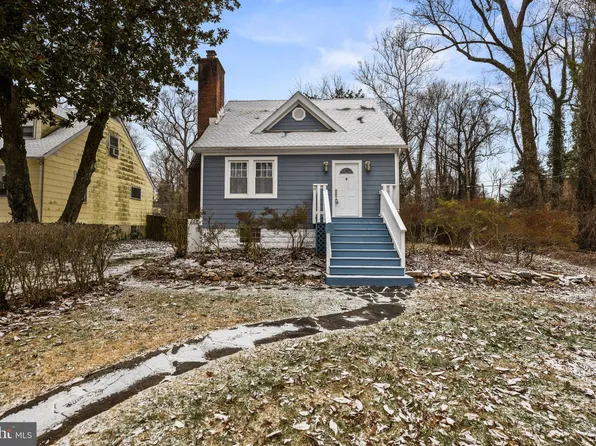 726 Hollen Rd, Baltimore, MD 21212