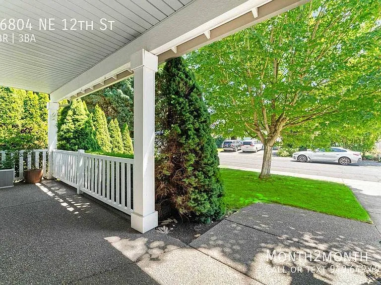 16804 NE 12th St — Photo 39
