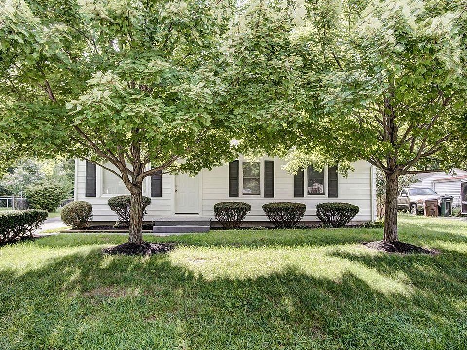 1st image of 4306 Beechmont Dr