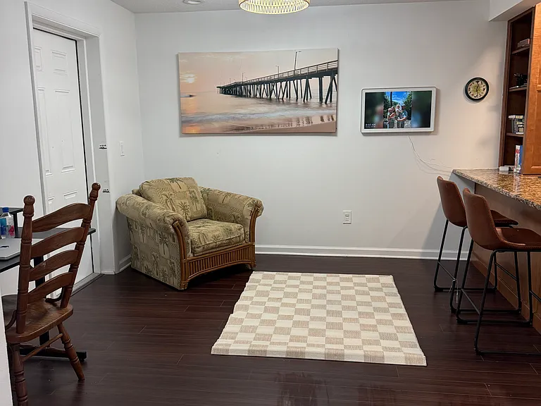 8738 Lantana Ct — Photo 2