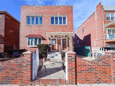 108 Bay 32nd St, Brooklyn, NY, 11214