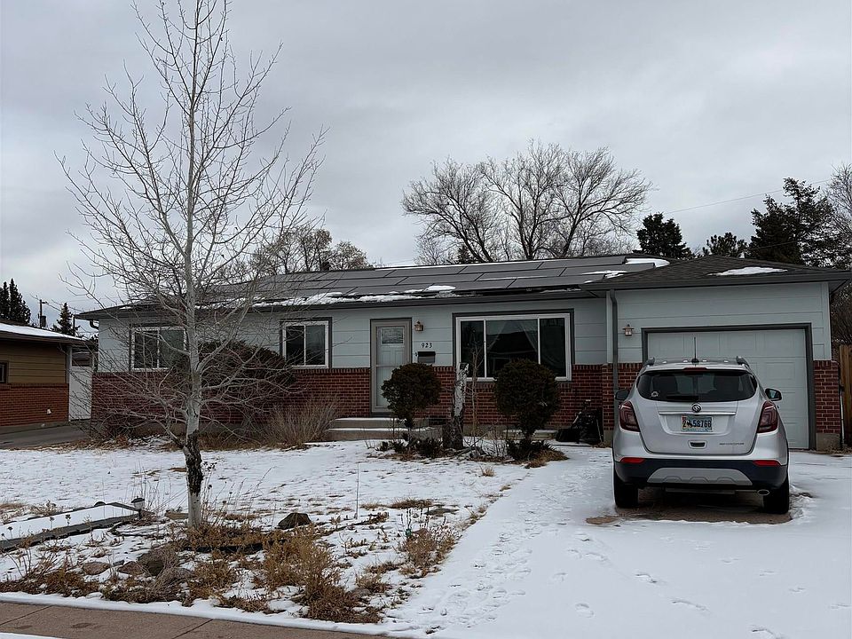 2nd image of 923 McGovern Ave