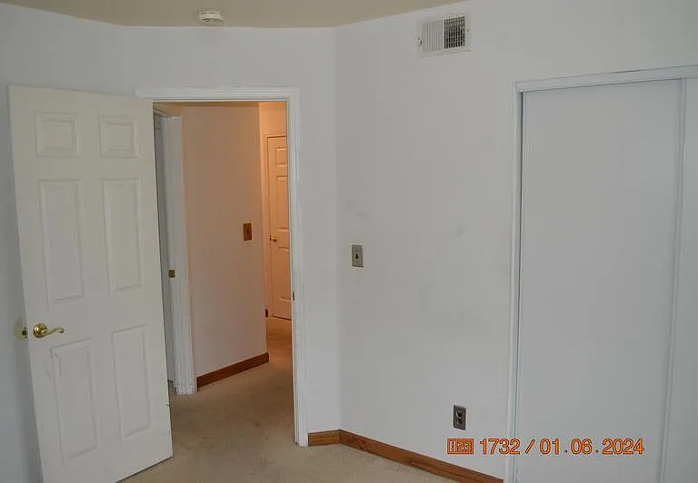 1561 Spring Ct — Photo 31