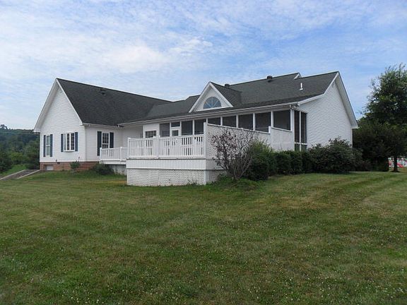 2nd image of 71 Nile Ct