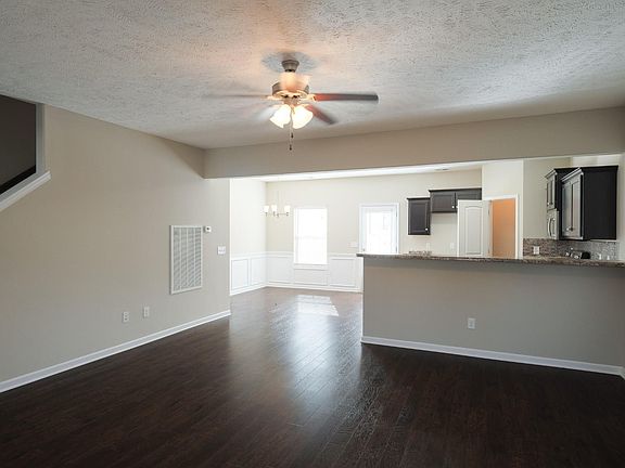 5th image of 5343 Tony Lama Ln