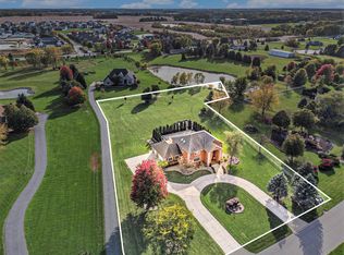 5431 E 107th Pl, Winfield, IN 46307