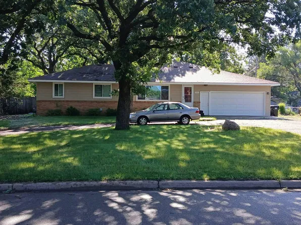3928 9th Ave, Anoka, MN 55303