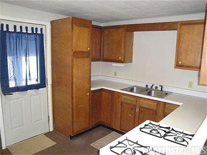 4th image of 415 Franklin Ave