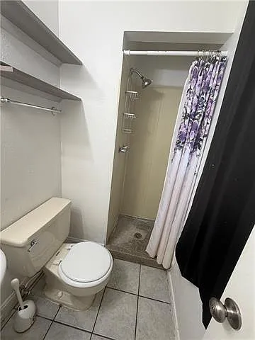 414 Johns Hopkins Dr — Photo 9