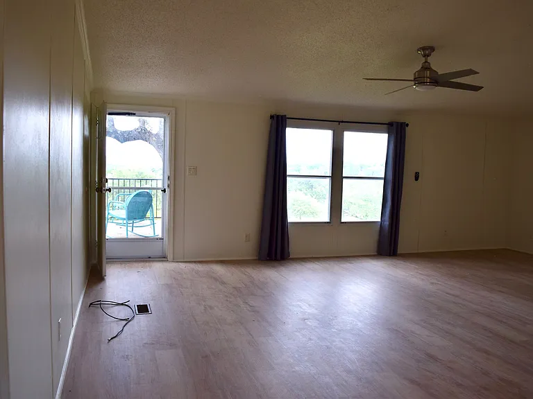 5450 FM 2325 — Photo 26