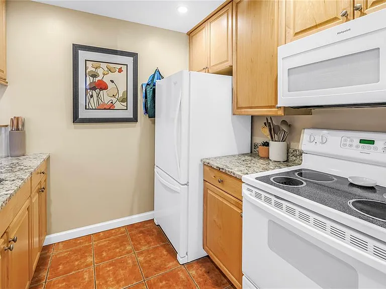 3269 Beneva Rd #102 — Photo 6
