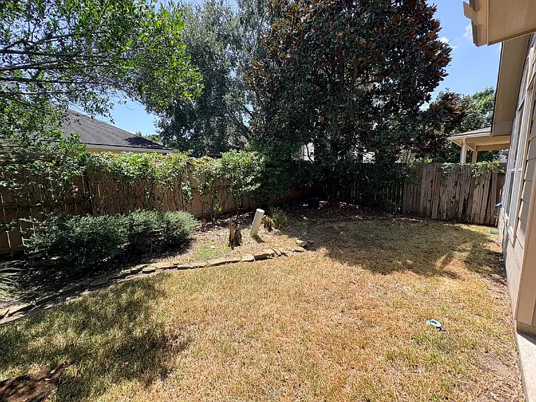 18703 River Meadows Rd — Photo 26