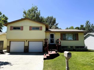 1908 Gregg Ave, Worland, WY 82401
