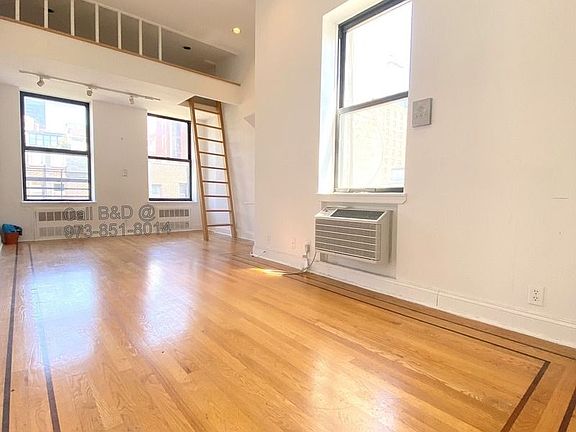 5th image of 246 W 22nd St APT 22
