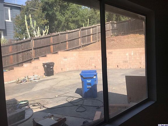 5th image of 5027 Coringa Dr