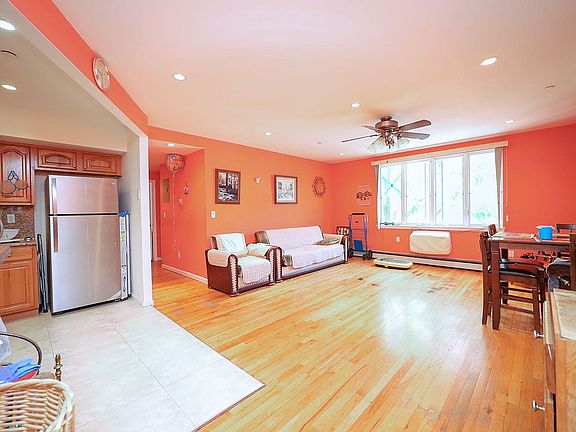 4th image of 513 68th St Unit 1A