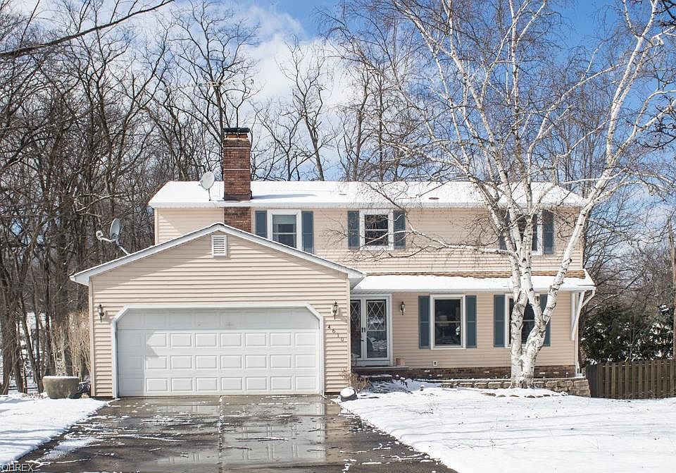 1st image of 4610 S Lyn Cir