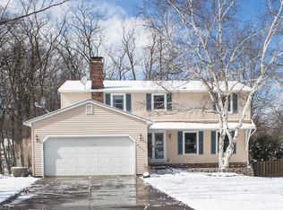 4610 S Lyn Cir, South Euclid, OH 44121