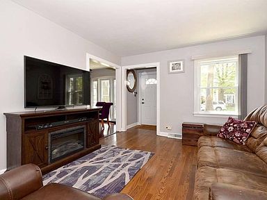 1213 Elliott St, Park Ridge, IL 60068 | Zillow