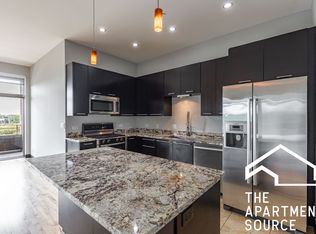 2348 N Lister Ave APT 406, Chicago, IL 60614