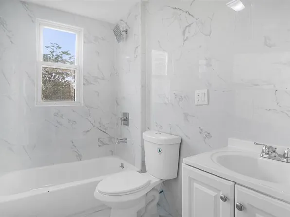 1513 Rosedale Avenue image 8 of 28