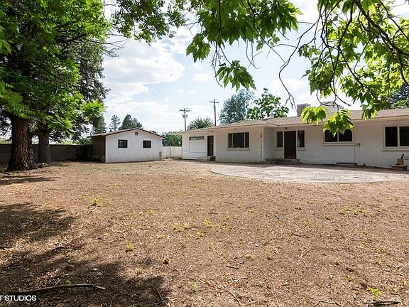 2nd image of 205 Camino Santa Cruz
