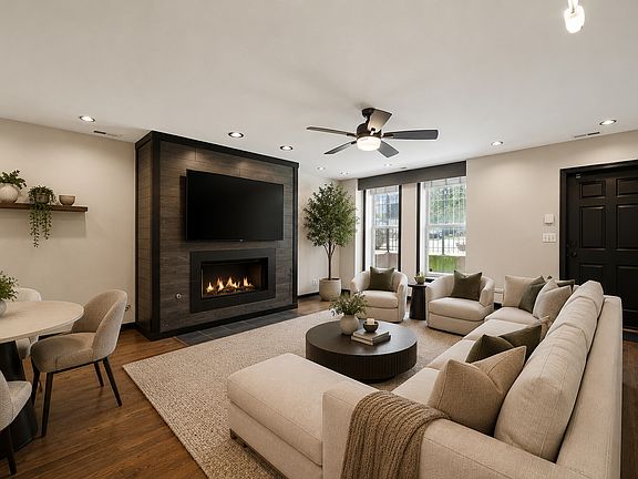 2nd image of 619 N Racine Ave APT 1