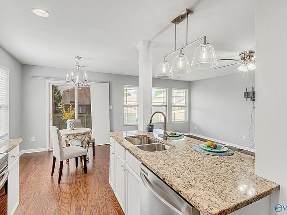 2nd image of 505 Maple Cove Ln NW