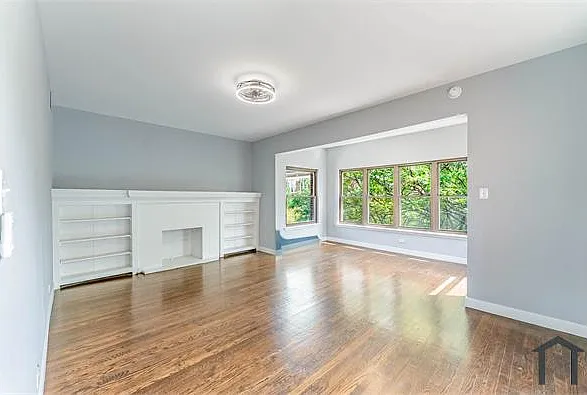 2 bed, 1400 sqft, $2,200 — Photo 1