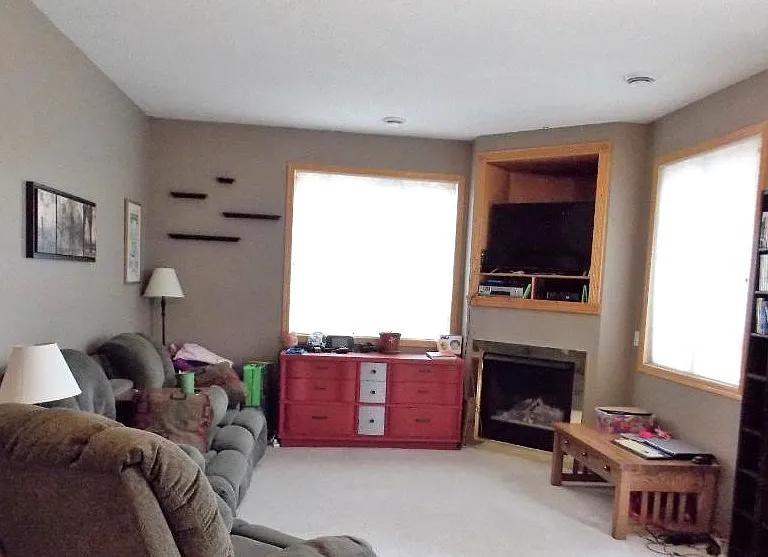 11209 Isanti Ct NE — Photo 3