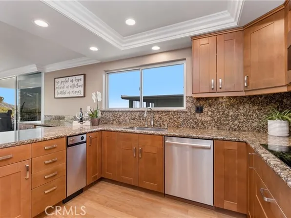 32679 Seagate Dr Unit 106, Rancho Palos Verdes, CA 90275