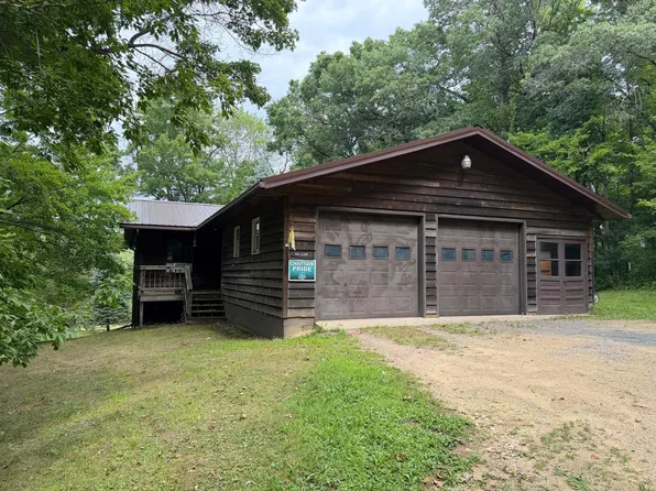 1942 70th Ave, Dresser, WI 54009