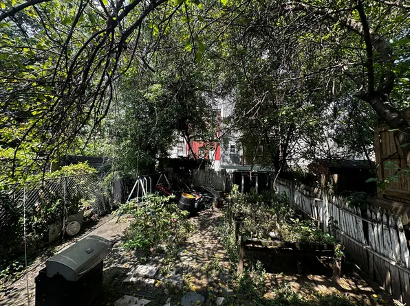 337 Whiton Street image 9 of 9