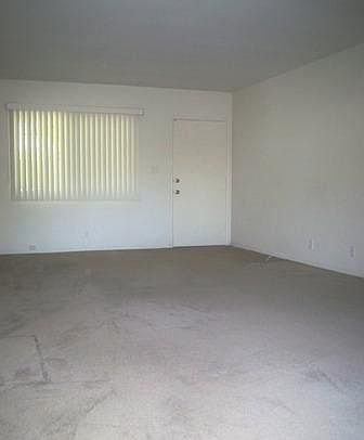 4th image of 554 S Barranca Ave APT 12