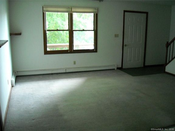 4th image of 60 Milne Ave