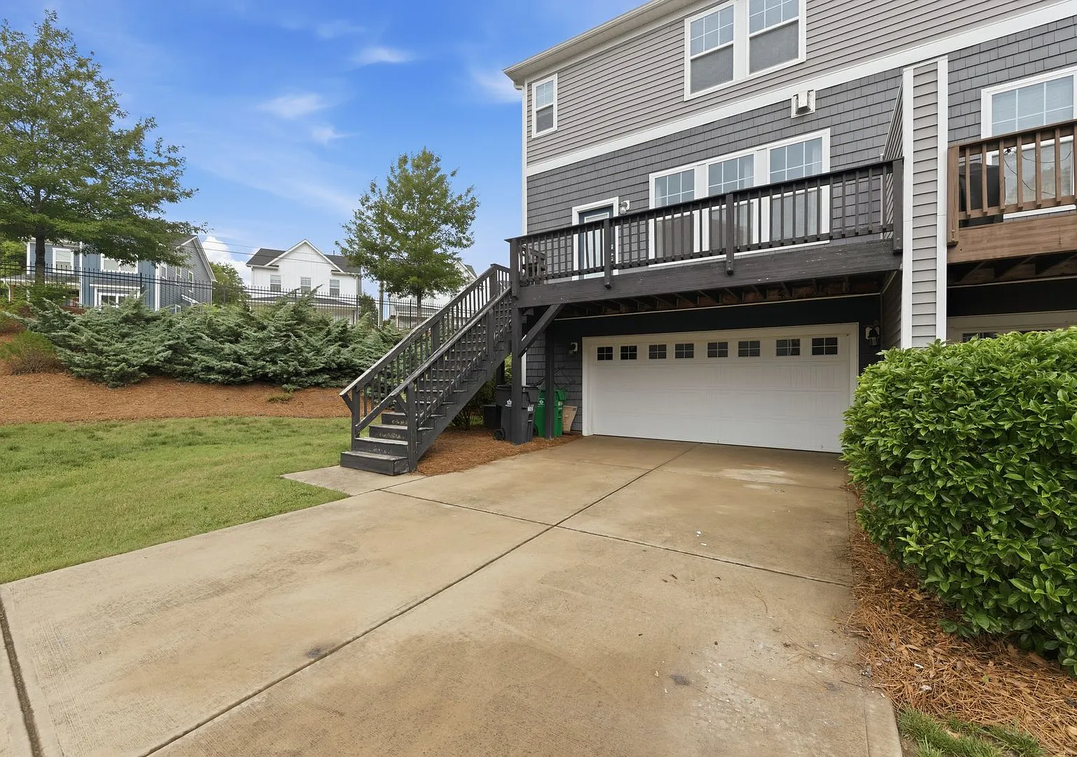 4bd 3.5bath TWH close to LoSo, South End, Uptown, NoDa — Photo 2