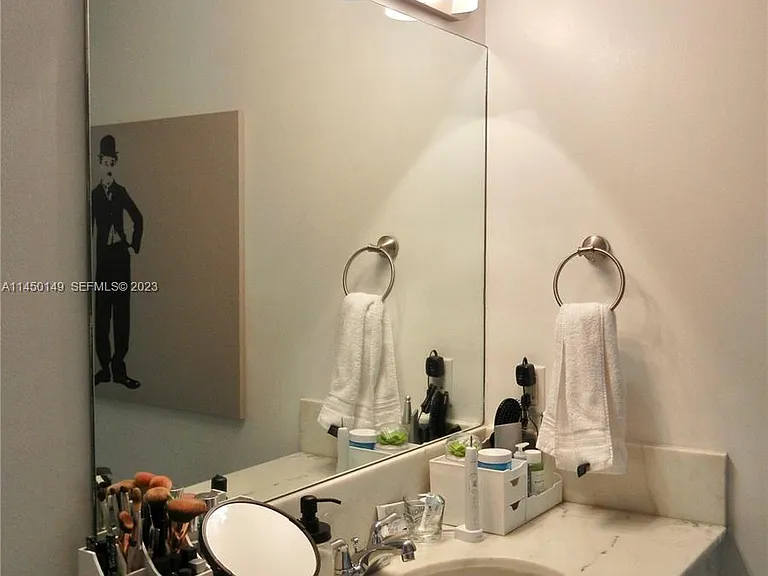 133 NE 2nd Ave #500 — Photo 10