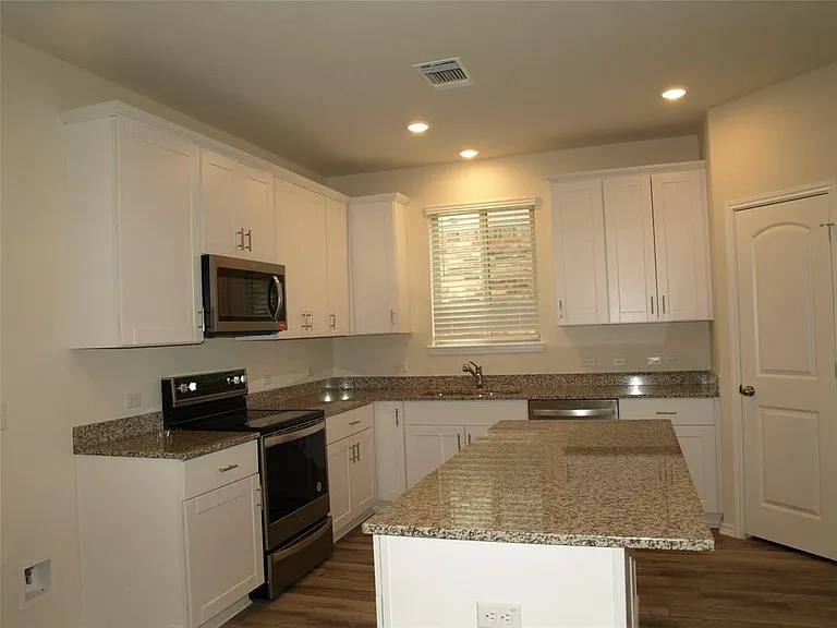 173 Onna St — Photo 7