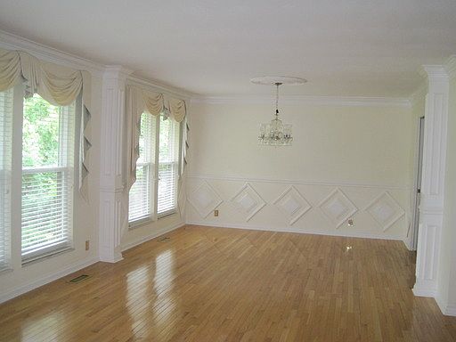 5th image of 10001 Walleye Dr