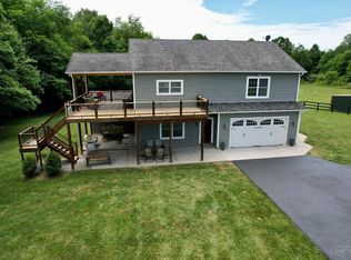 3886 Greenbriar Rd, Batavia, OH 45103