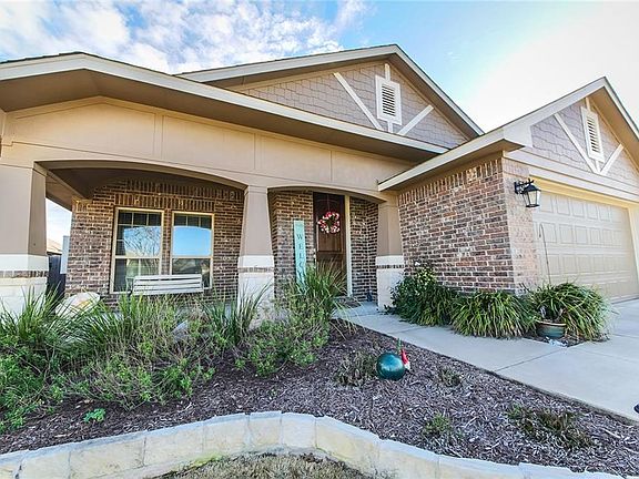 2nd image of 225 Summer Vista Dr