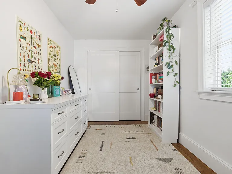 18 Sylvester Rd #2 — Photo 13