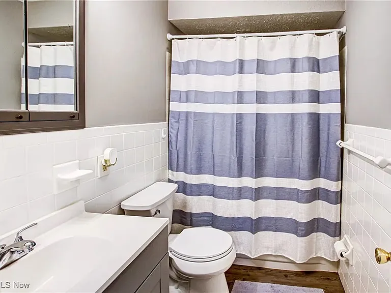 7660 Holly Dr — Photo 20