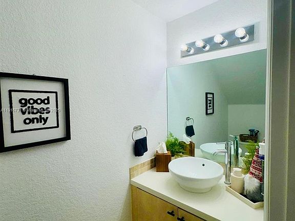5th image of 7985 NW 8th St #7985112A